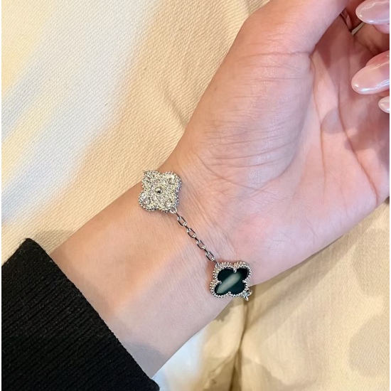 VCA Top S925 Sterling Silver Full Crystal Four Leaf Clover Full Crystal Black And White Flower Bracelet For Women Jewelry With Box