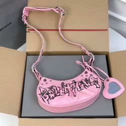 Balenciag Le Cagole half moon armpit dumplings small graffiti pink moon bag for women with original package size:26*16*!0cm