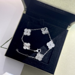  Vca Top S925 Sterling Silver Diamond Smooth Faced Five Flower Bracelet with box
