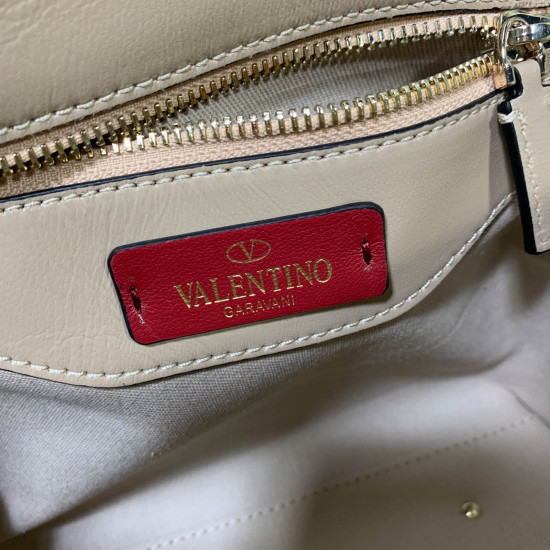 Valentino Model:0055 Size: 23*11*17cm