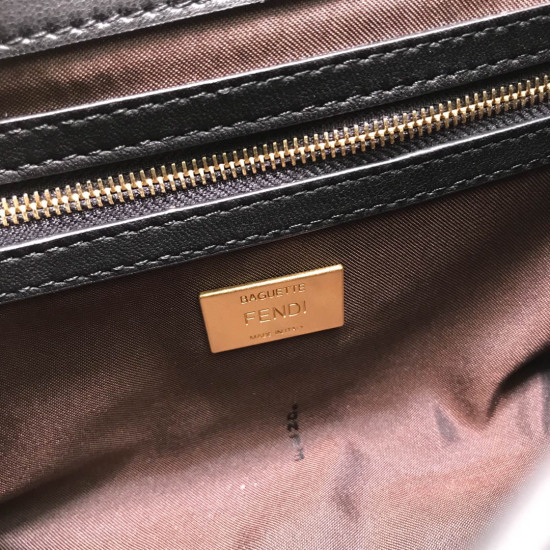 Baguette bag Size: 26*6*15cm