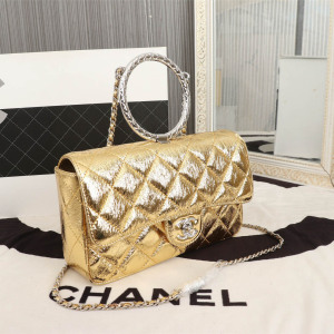Chane Handbag One Shoulder Size: 26.17.7 Style: 8949
