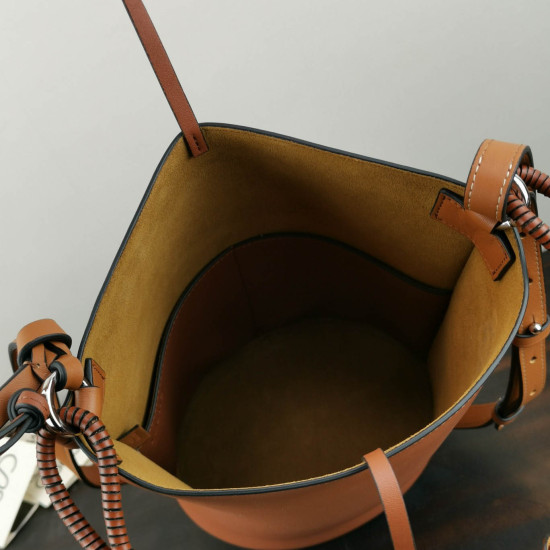 Bucket bag Model:323A