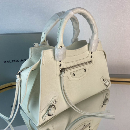 Balenciag* Neo Classic Casual Bag Size: 18cm