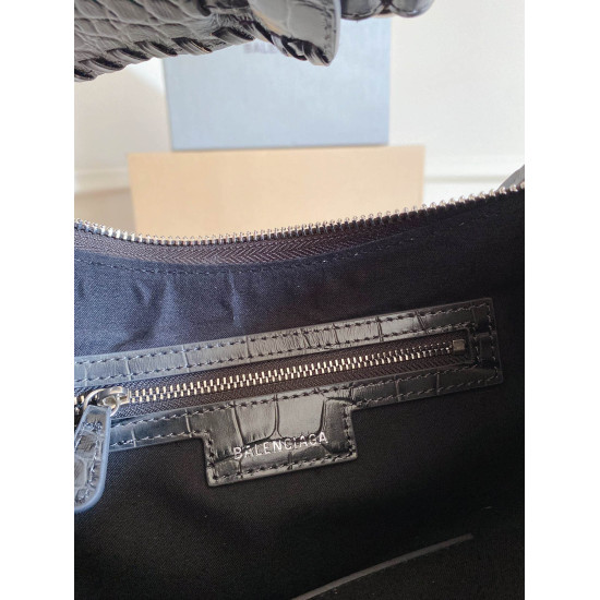 Balenciag Le Cagole Crossbody Bag Size: 33*16cm*8cm
