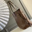  Neverfull Classic Handbag Size: 31 x 28 x 14 cm