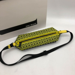 Issey Miyake Size: 26/15/11cm Grey with yellow