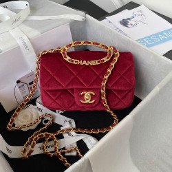 AS3450 Handbag with Diamond Chain Size: 20cm