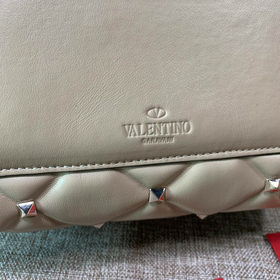 Valentino Model:0055 Size: 23*11*17cm