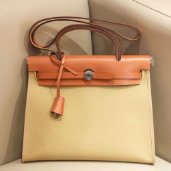 Herbag Brown Size: 31x 25 x 10  