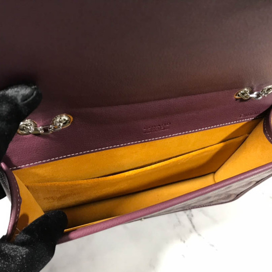 Alexandre Chain Bag Size: 24*15*6cm