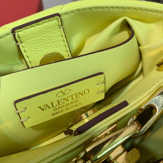 Valentino Model:0097S Size:21x 17x 14cm