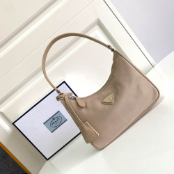 Prada Medium Vintage Bag Size:22X12cm 1NE204