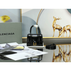 Balenciaga Paris Model: LG0115 Size: 11.5x14x4.5cm
