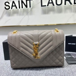Saint Laurent Messenger Bag Size: 24x17.5x6 Code: 392739