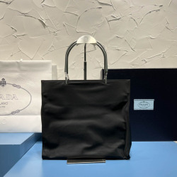 Prada Medium Vintage Tot Bag Size: 29x27cm 1B6598 