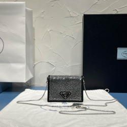 Prada Crystal Bag Size: 11.5x8cm 1MR024