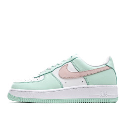 Nike Air Force 1 07 White and Green Low Top