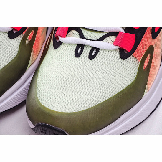 Nike CHANEL x Nike Signal DIMSIX Running Shoe