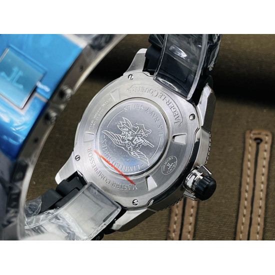 Jaeger-LeCoultre Ceramic Watch Diameter: 42 mm