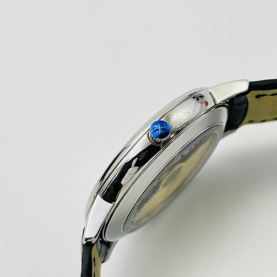 Vacheron Constantin Heritage Watch Size: 40MM*9MM Model: 85180 Rose Gold