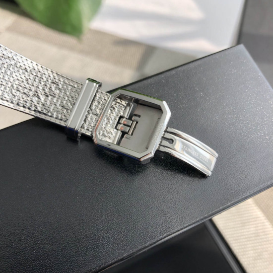 Chanel Quartz Watch Dimensions: 26.7X34.6X7.33 mm