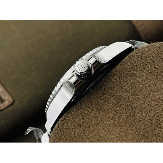 Rolex Green series watch Diameter: 40*13 mm