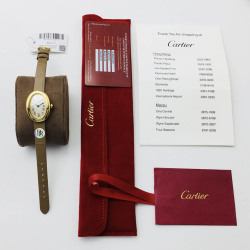 Cartier Baignoire series watch Size: 32x26*8 mm