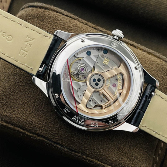 Jaeger-LeCoultre Master Series watch Diameter: 34MM