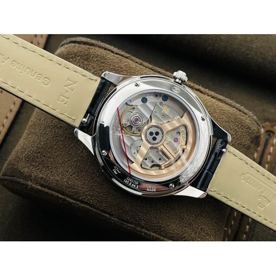 Jaeger-LeCoultre Master Series watch Diameter: 34MM