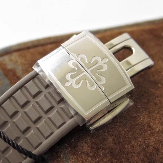 Patek Philippe Quartz Watch Size: 35.6X7.7mm