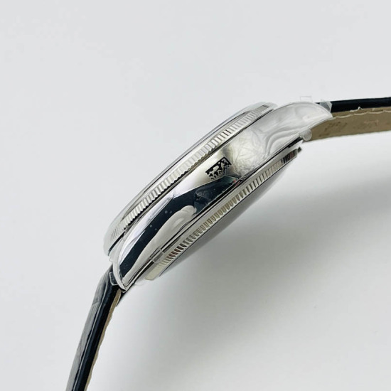 Rolex Cellini Diameter: 39mm Thickness: 11.5mm