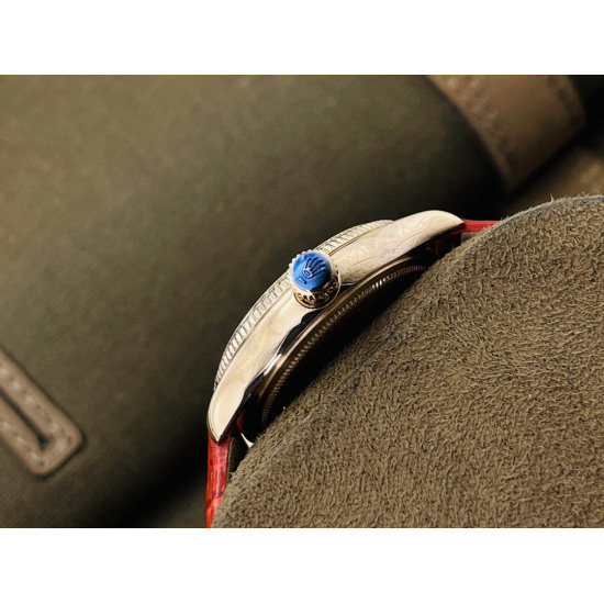 Rolex series women's watch Diameter: 32 mm * 8.5 mm