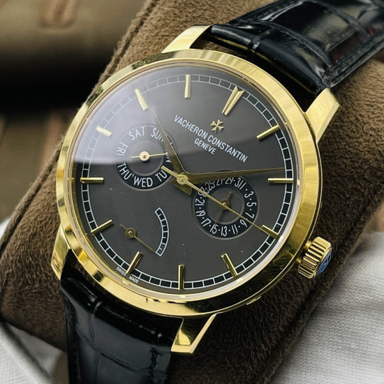 Vacheron Constantin Heritage Watch Ident No.: 47200 Diameter: 41 mm Rose Gold