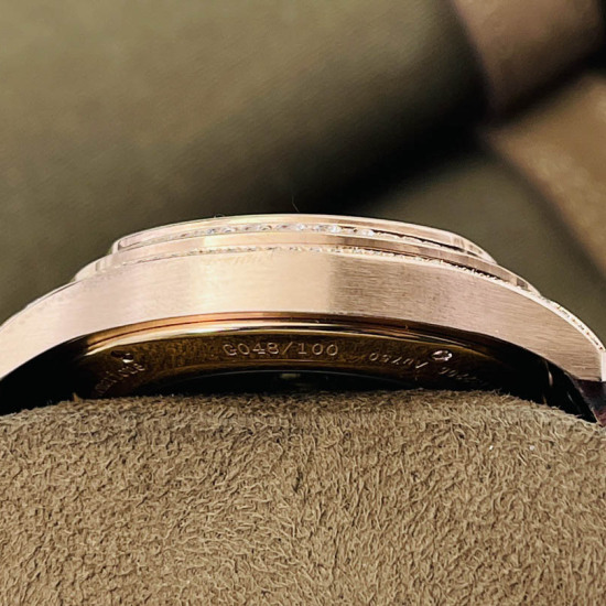 Piaget Sapphire watch Diameter: 42 mm