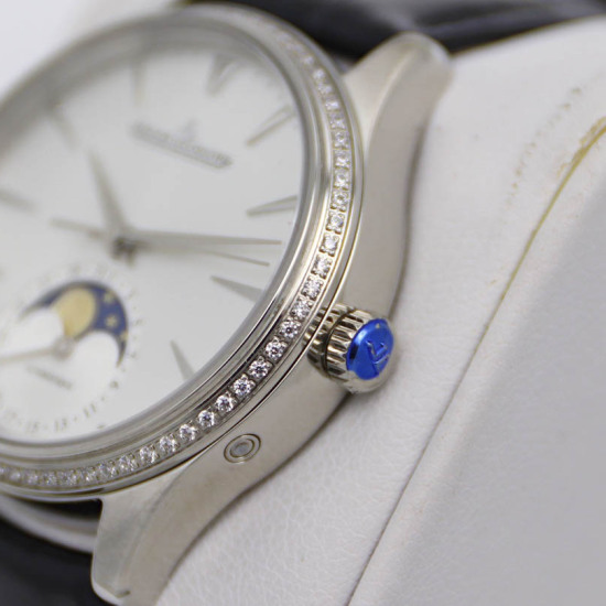 Jaeger-LeCoultre Simple Series Watch Size: 34mmX10.5mm