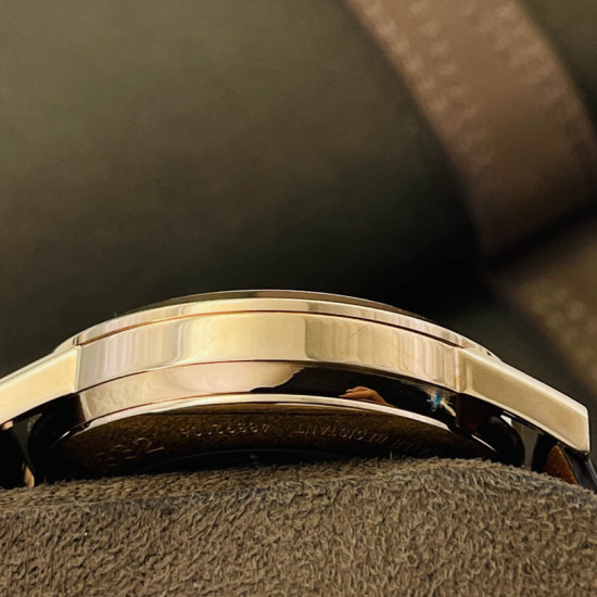 Longines Classic Series Watch Model: 1832 Size: 40MM*10MM