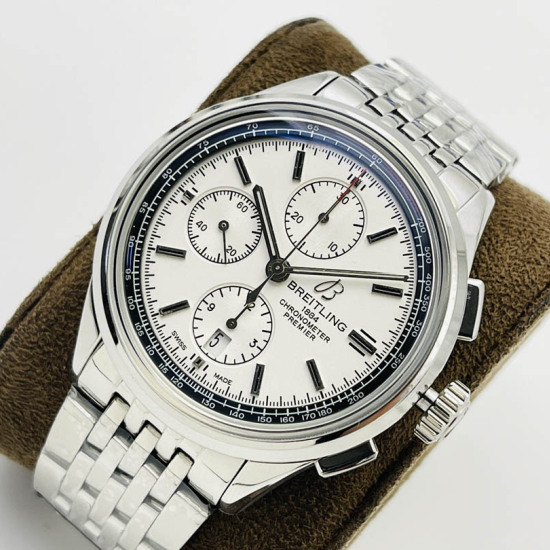 Breitling Pure Collection watch Diameter: 42 mm