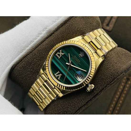 Rolex Oyster Perpetual Thickness: 11mm Diameter: 31mm