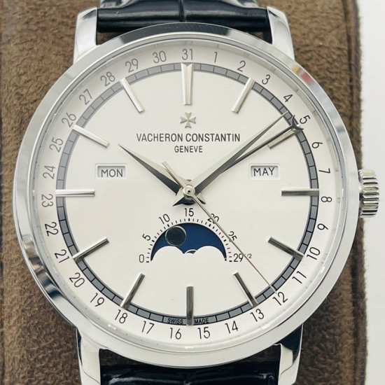 Vacheron Constantin Heritage watch Diameter: 41 mm