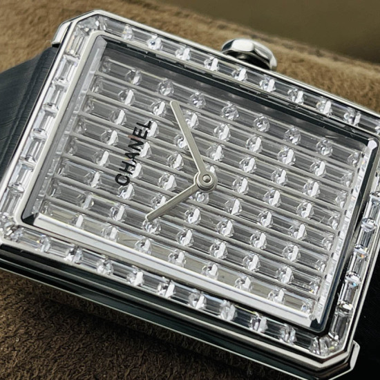 Chanel series watch diameter 26.7X34.6X7.33 mm
