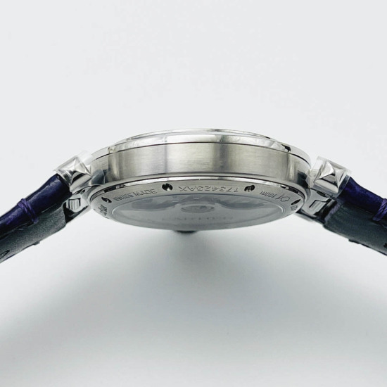 Cartier Pasha series watch Size: 35MM