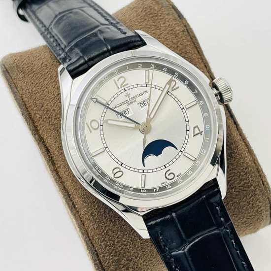 Vacheron Constantin Sapphire Watch Model: 4000E Size: 40mm*11.6mm rose gold