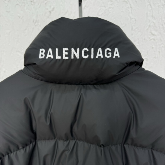 Balenciaga羽绒服外套#31855R365