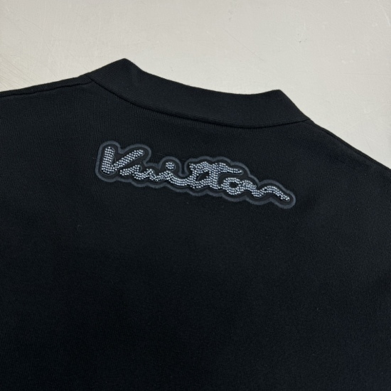 Louis Vuitton 人像串珠羊毛混纺针织开衫#31883A041