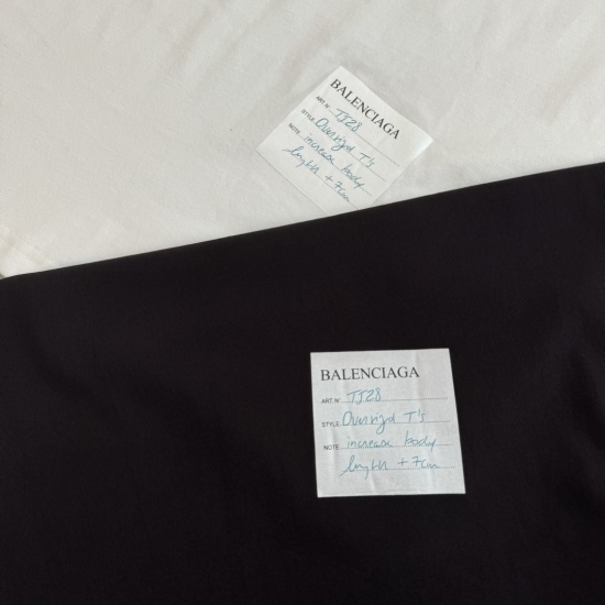 Balenciaga 标签短袖T恤#32161L425