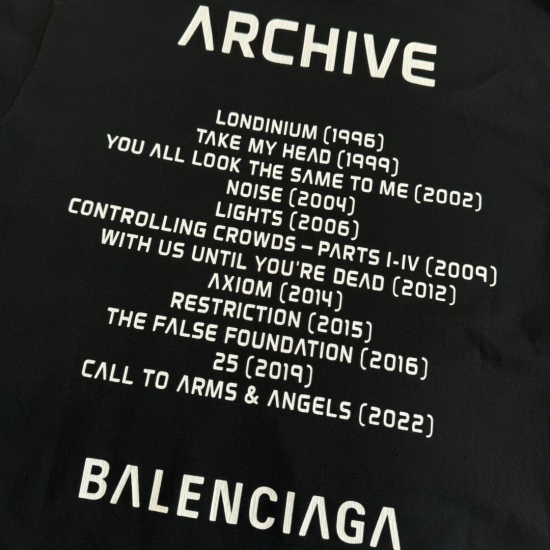 Balenciaga 乐音限定系列做旧T恤#32051R627