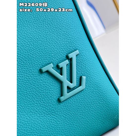Louis Vuitton M22609