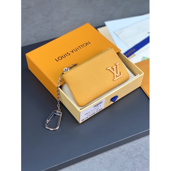 Louis Vuitton M81031