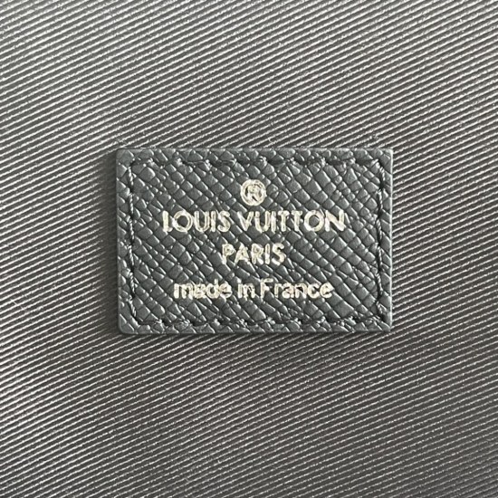 Louis Vuitton M30810 